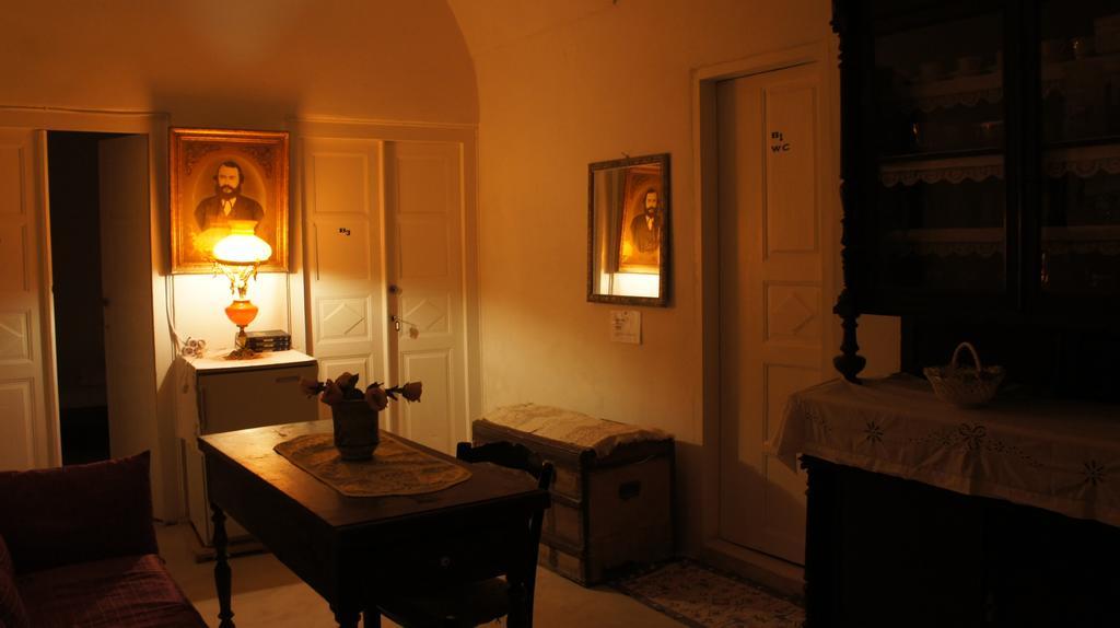 Marcos Rooms Oia  Exterior foto