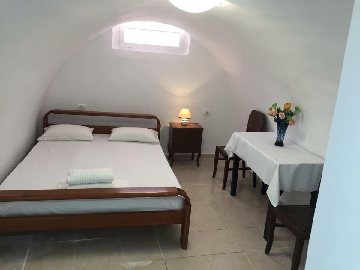 Marcos Rooms Oia  Exterior foto